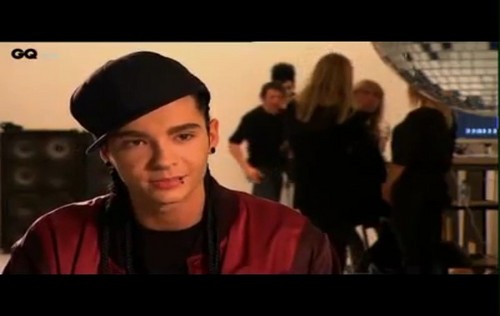  Behind the Scenes of the GQ Shoot (Tom)