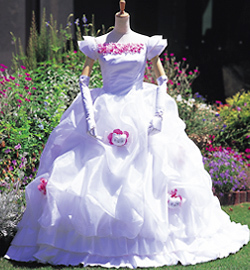  Hello Kitty Wedding dress