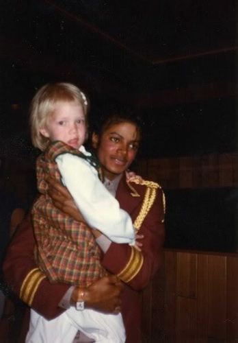  MJ/ Little Girl