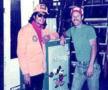  MJ Mickey selamat, peti deposit keselamatan