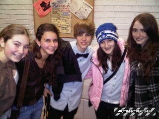  Other 이미지 > Personal 사진 > Justin's 16th Birthday Bash (2010)