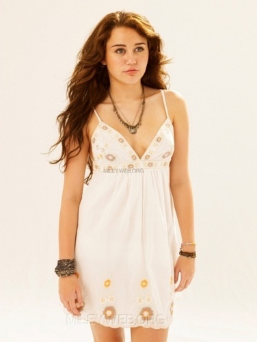 miley photos the last song