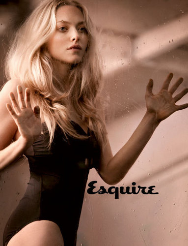  Amanda Seyfried in Esquire Magazine - April 2010