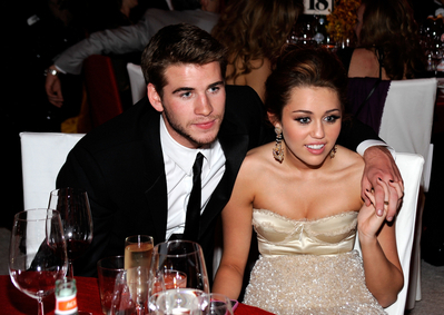 Miley @ 2010 Oscars AfterParty