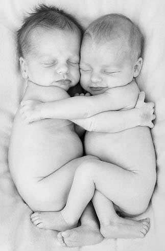  Twin bébés :)