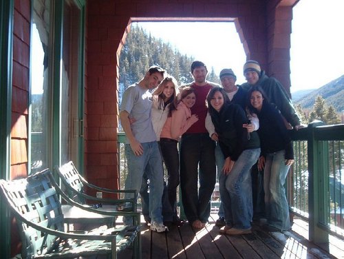  Jared دوستوں and family in colorado