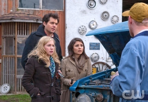  Life Unexpected Episode 1x12: "Father Unfigured" promo 写真