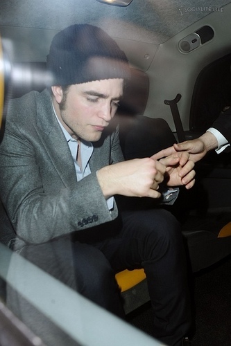  Robert Pattinson at the "Remember Me" After Party