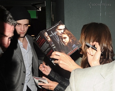  Robert Pattinson at the "Remember Me" After Party