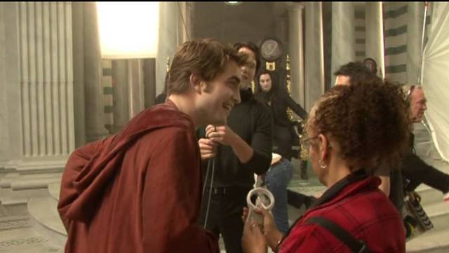 http://images2.fanpop.com/image/photos/10900000/the-crew-surprises-rob-on-his-B-DAY-twilight-series-10982771-640-361.jpg
