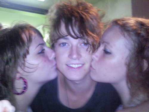 us kissing Andy