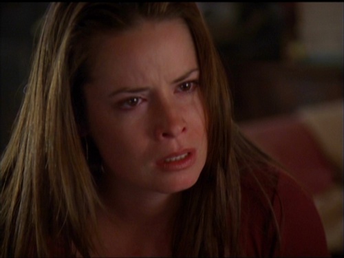 ♥Piper Halliwell imageeees!♥♥