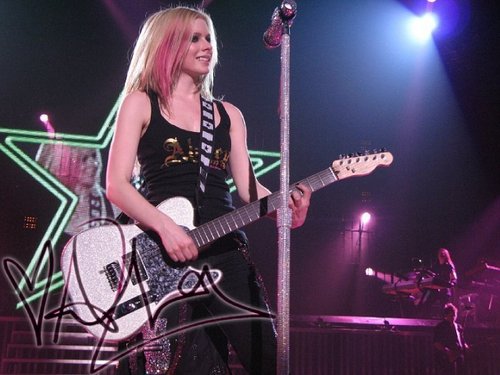  Avril Live <3