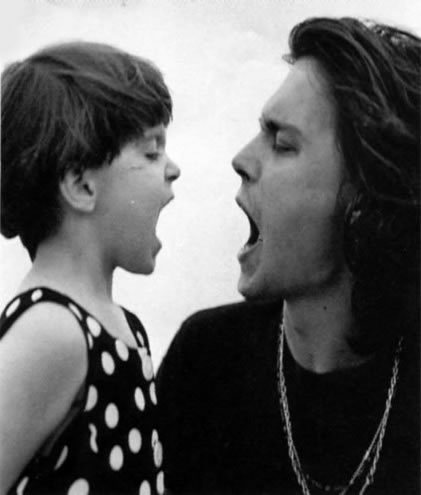  Bruce Weber litrato session ipinapakita Johnny with his niece Megan, 1992