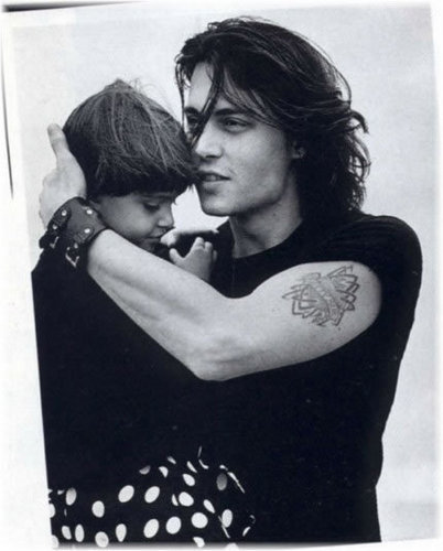  Bruce Weber fotografia session showing Johnny with his niece Megan, 1992