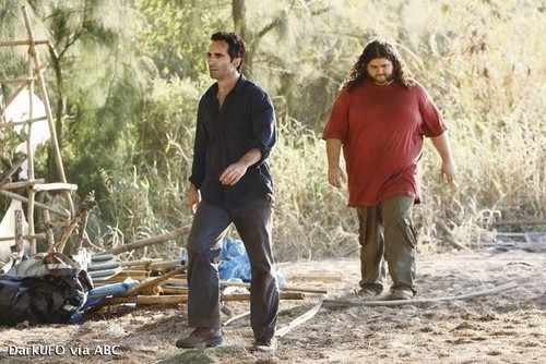  Episode 6.10 - The Package - Promotional foto's