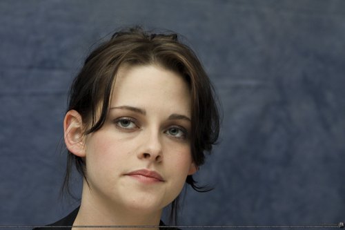 New photos from "The Runaways" Press Conference