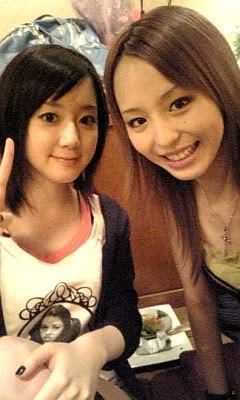  Aya Hirano and a fan of hers