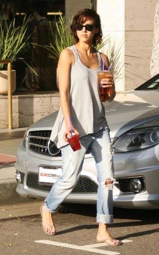  Jessica out in Westwood