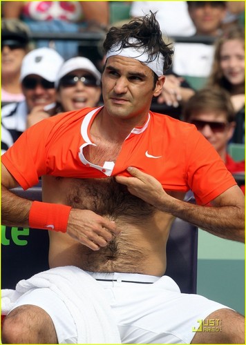  Roger Federer at the Sony Ericsson Open 2010 테니스 tournament in Miami