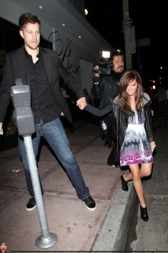  Ashley & Scott out in Hollywood