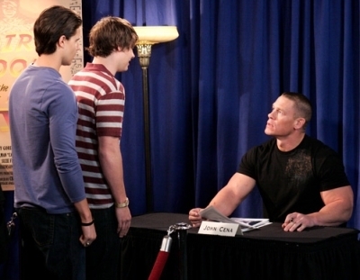  John Cena on Nickelodeon's 'True Jackson, VP' <33