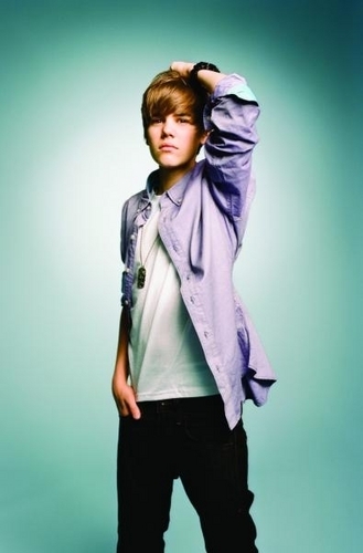  Justin bieber is the Best and has nice Hair !