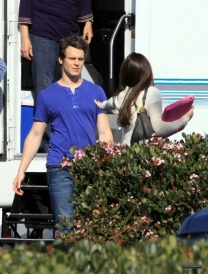  Leaving the trailer at the Хор set - February 3, 2010