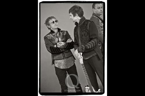  Muse Q Cover Shoot - Behind The Scenes