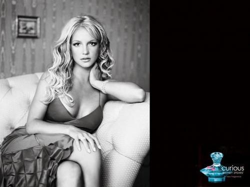  Cool Britney karatasi la kupamba ukuta