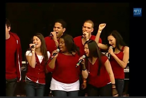  glee/グリー cast performing @ the White House