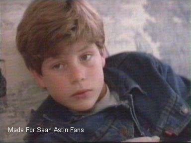  Young Sean Astin