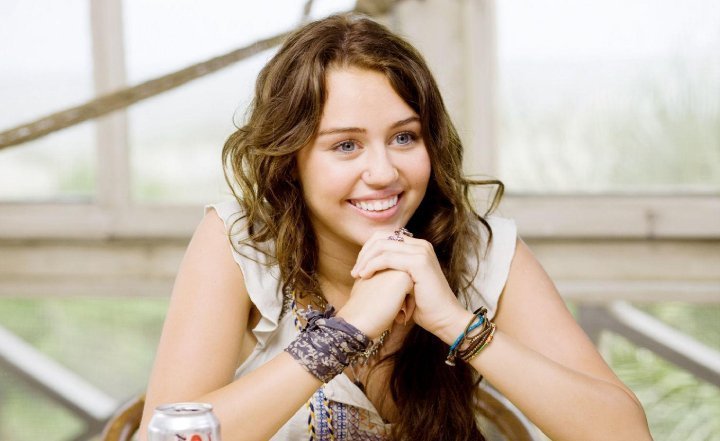 the last song - Miley Cyrus Photo (11316788) - Fanpop