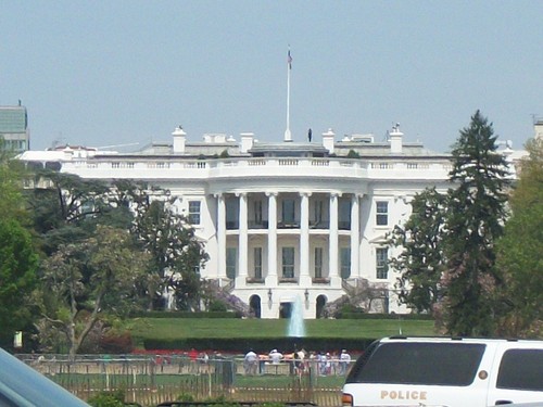  The White House in Washington DC