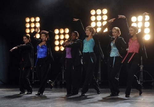  1X15 "The Power of Madonna" Promo Pic