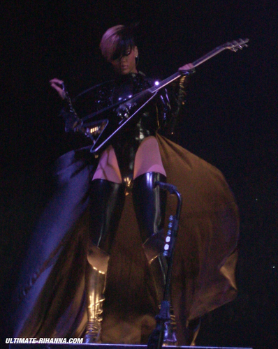  2010 Last Girl On Earth Tour 04-16 - Belgium,Antwerp [MQ]