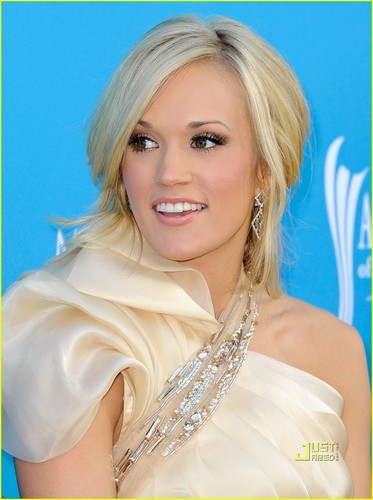  Carrie Underwood - ACM Awards 2010 Performance