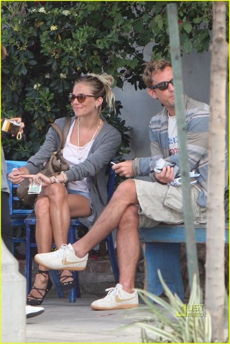  Jude Law & Sienna Miller: Flight Ban Lifted!