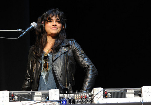 Michelle DJing at the Earth Tag celebration (04.22.10)