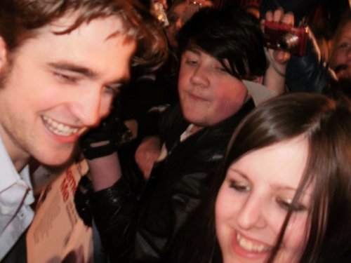  fan pic's of Rob at the Remember Me Premiere