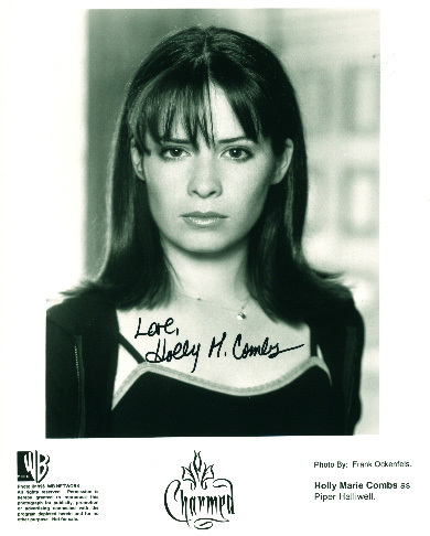 Holly Marie Combs autographs
