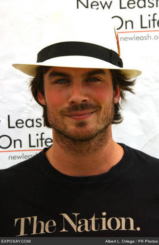  Ian - Nuts For Mutts - 2009