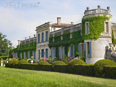  Ivy Mansion