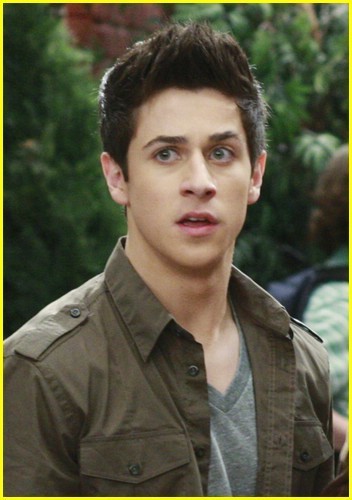 Justin Russo