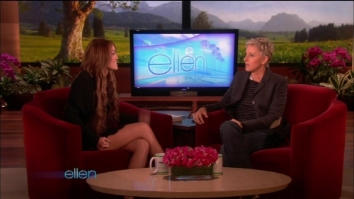 The Ellen montrer with Miley Cyrus
