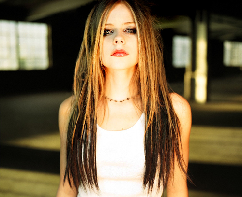  Avril Lavigne Under My Skin