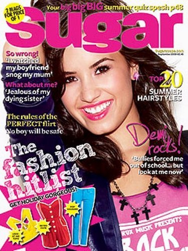  Demi Lovato at magazines