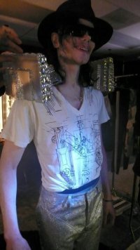  MJ dressing for This is it