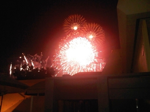  lebih Disney fireworks!From Hayley