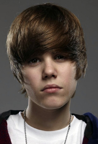 Portraits By Simon Webb - Justin Bieber zoom in (hot face)